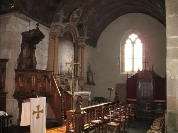 Bas-côté sud de l’église